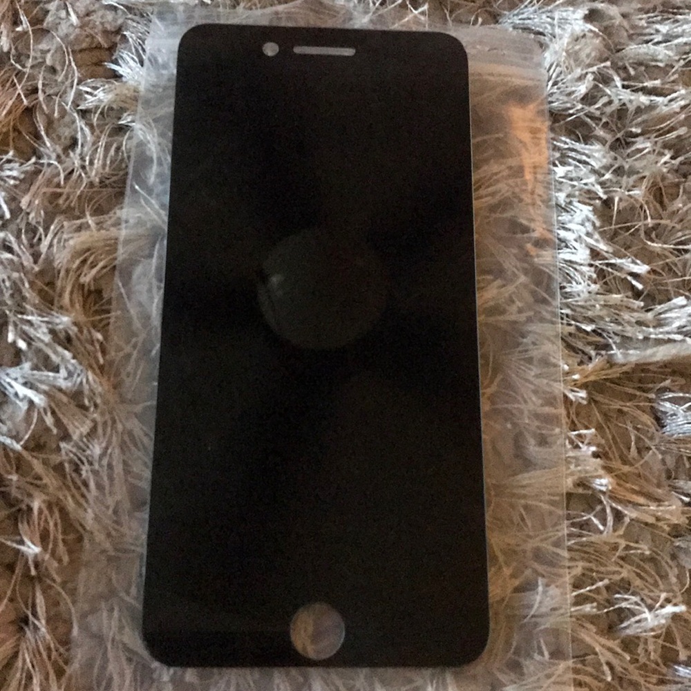 Privacy Screen Protector - Picture 2 of 3